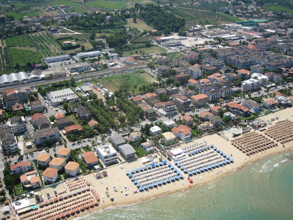 Holiday Dreams Apartman Francavilla al Mare Kültér fotó